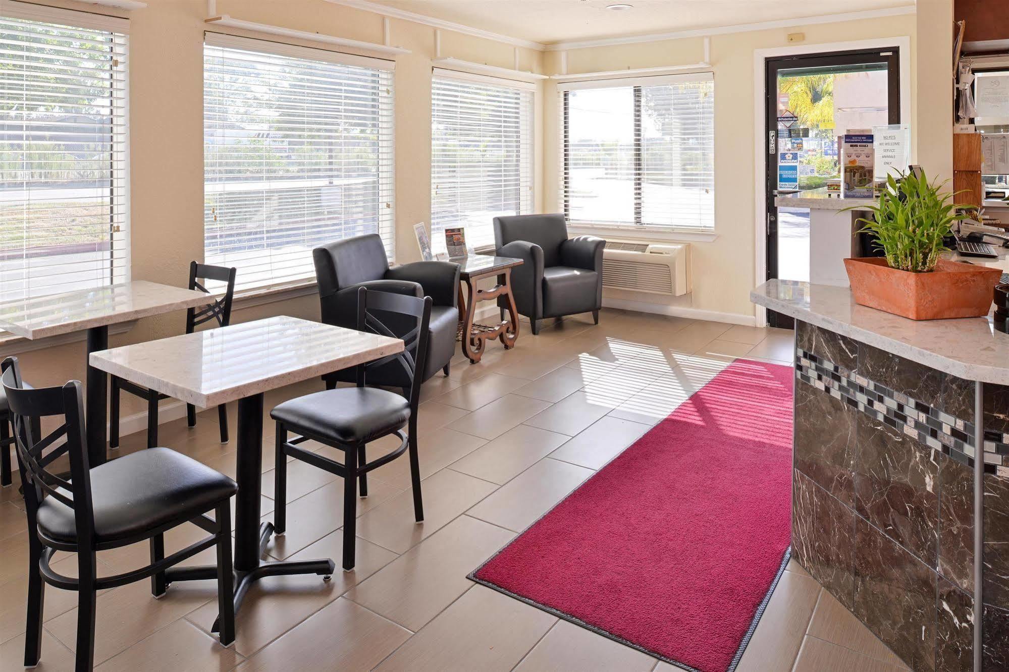 Americas Best Value Inn Sunnyvale Exterior photo